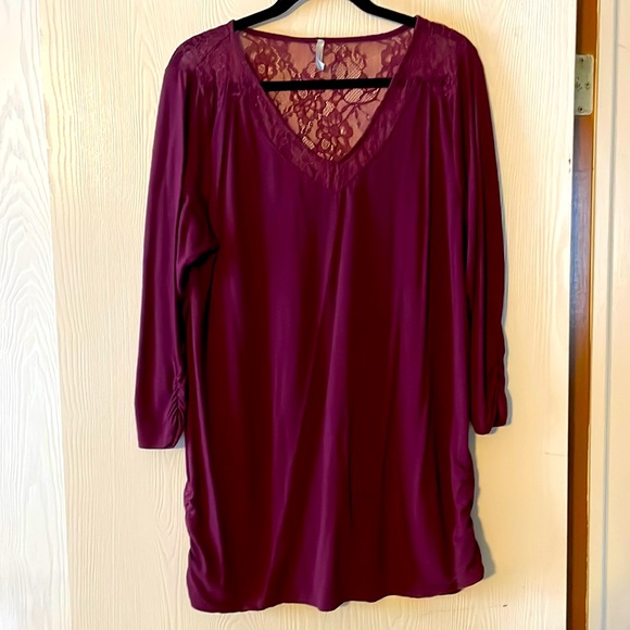Vanity Wine color 3/4 sleeve shirt w/lace - Picture 1 of 6